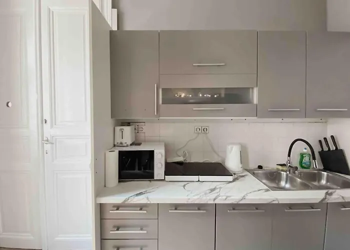 Perfect Near To Hauptbahnhof And Old Daire Viyana